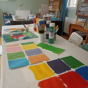 séance de peinture intuitive. activité artistique